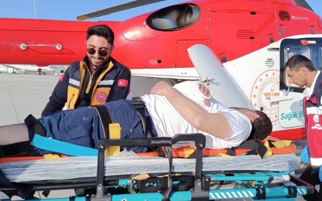 Van’da Kosta Kırığı Hastası Helikopter Ambulansla Sevk Edildi