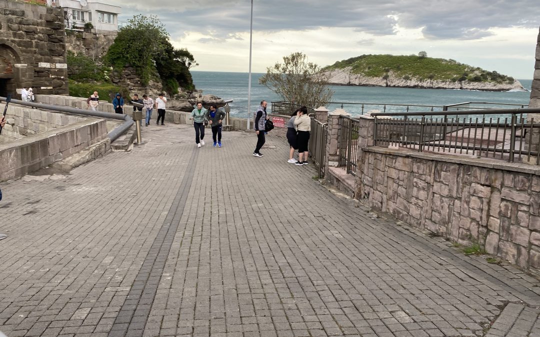 Amasra’da Turistler Fırtınada Zor Anlar Yaşadı