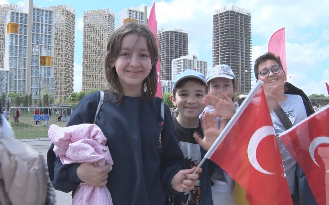 Çocuklar Ankara’da 23 Nisan Uluslararası Şenlikte Buluştu