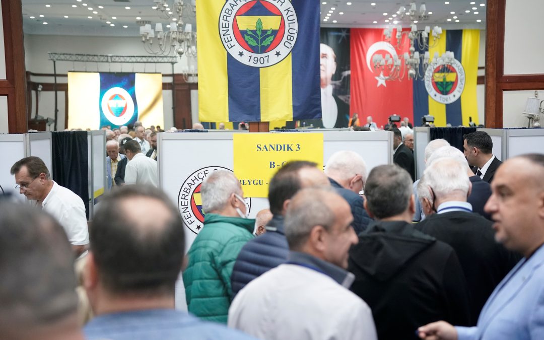 Fenerbahçe Yüksek Divan Kurulu’nda Oy Verme İşlemi Başladı