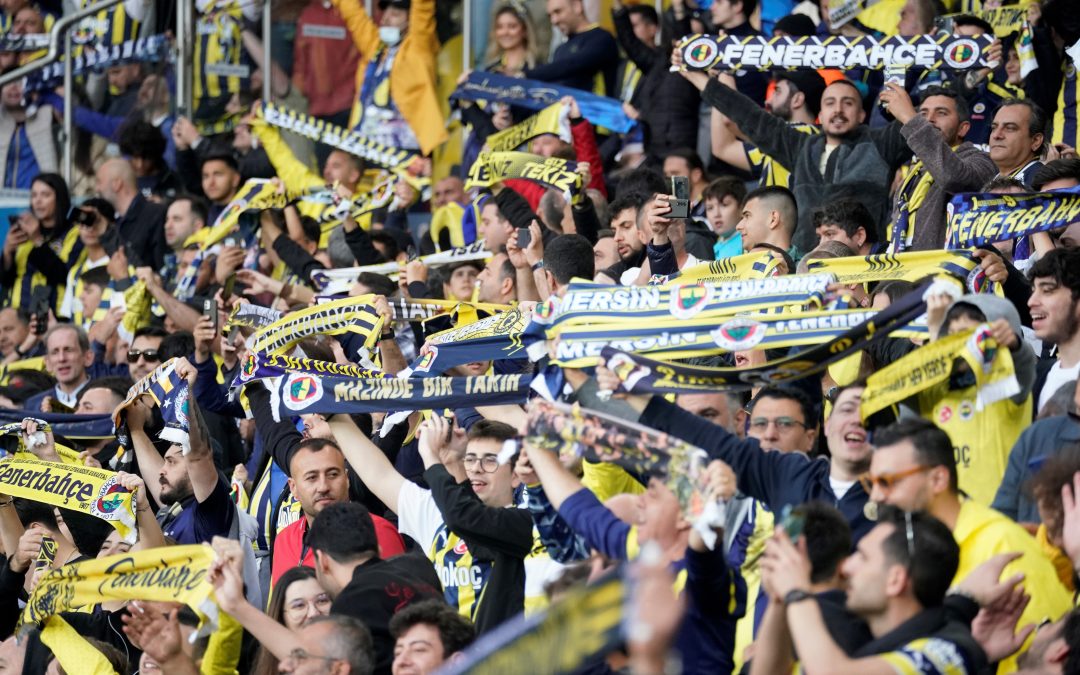 Fenerbahçe Taraftarları Derbiye Yoğun İlgi Gösterdi