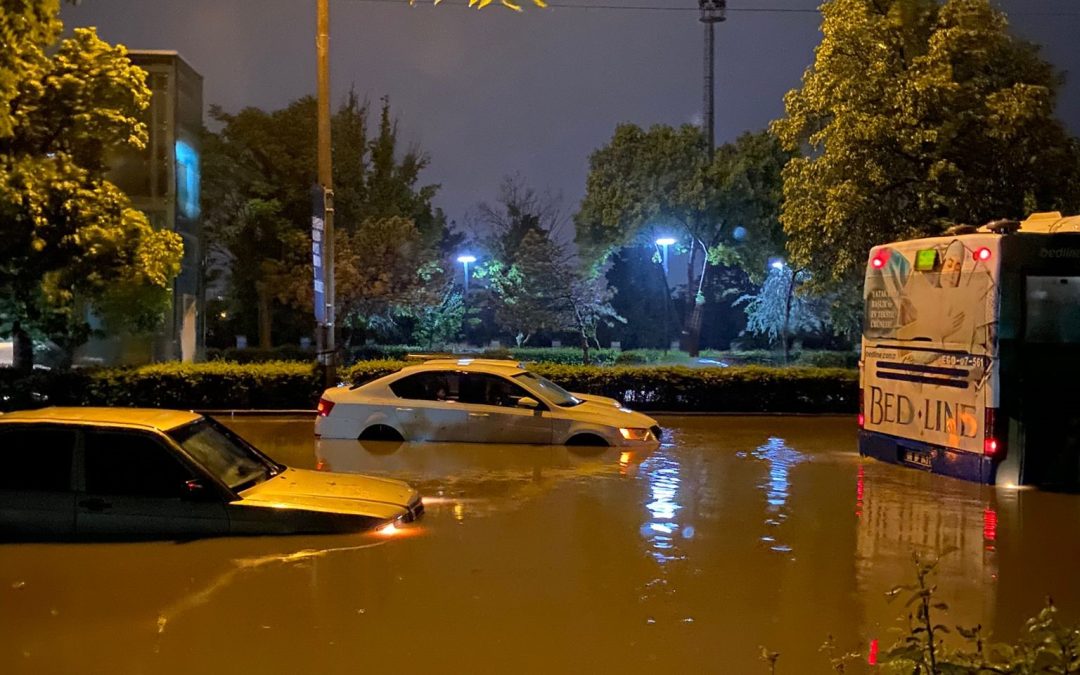 Ankara’da Yağmur Felaketi: Ev ve İş Yerleri Sular Altında