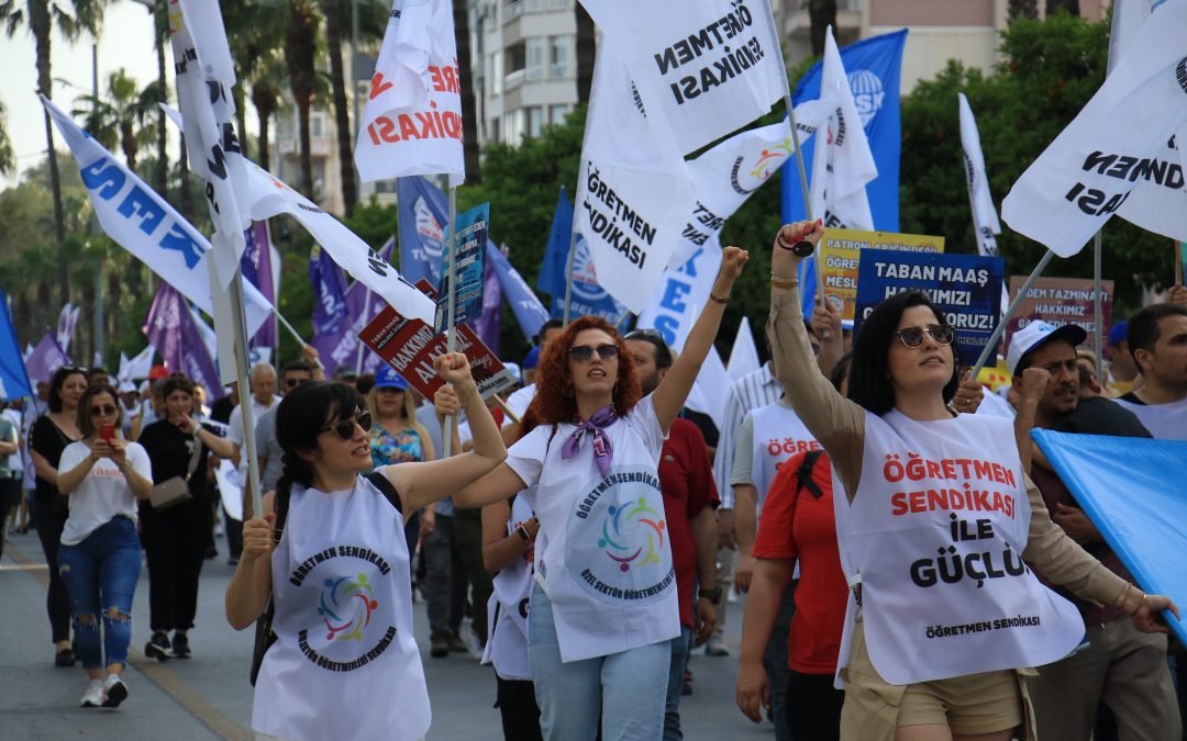 Mersin’de 1 Mayıs Coşkusuyla Kutlandı