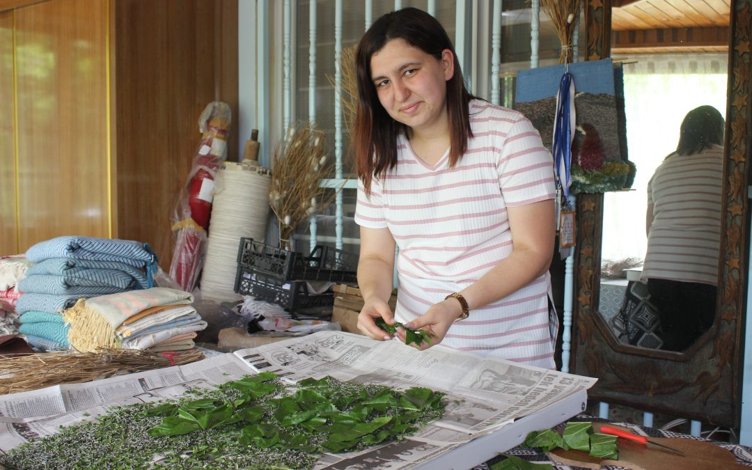 Hatay’da Geleneksel İpek Böcekçiliği Yeniden Canlanıyor