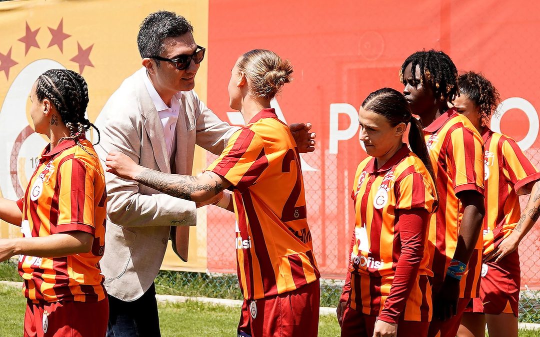 Galatasaray Yönetim Kurulu Üyesi Emir Aral: “Mayıslara Lider Giren Galatasaray Her Zaman Şampiyon Olur”