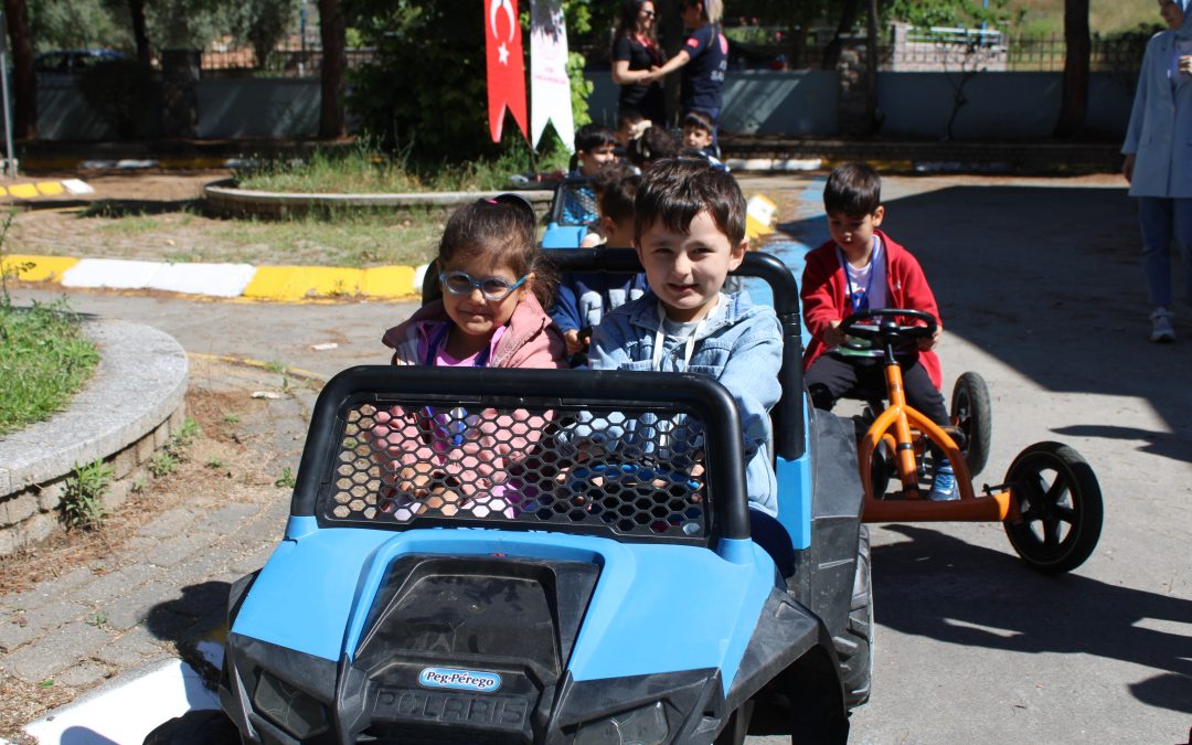 Aydın’da Anaokulu Öğrencilerine Trafik Eğitimi verildi