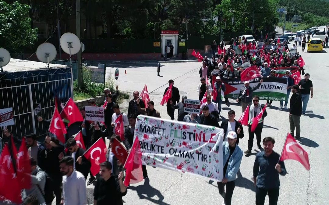 Amasya’da Üniversiteliler İsrail’in Gazze’ye Yönelik Saldırılarını Protesto Etti