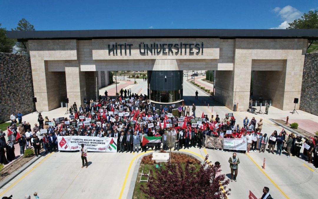 Hitit Üniversitesi Öğrencileri Filistin İçin Yürüdü