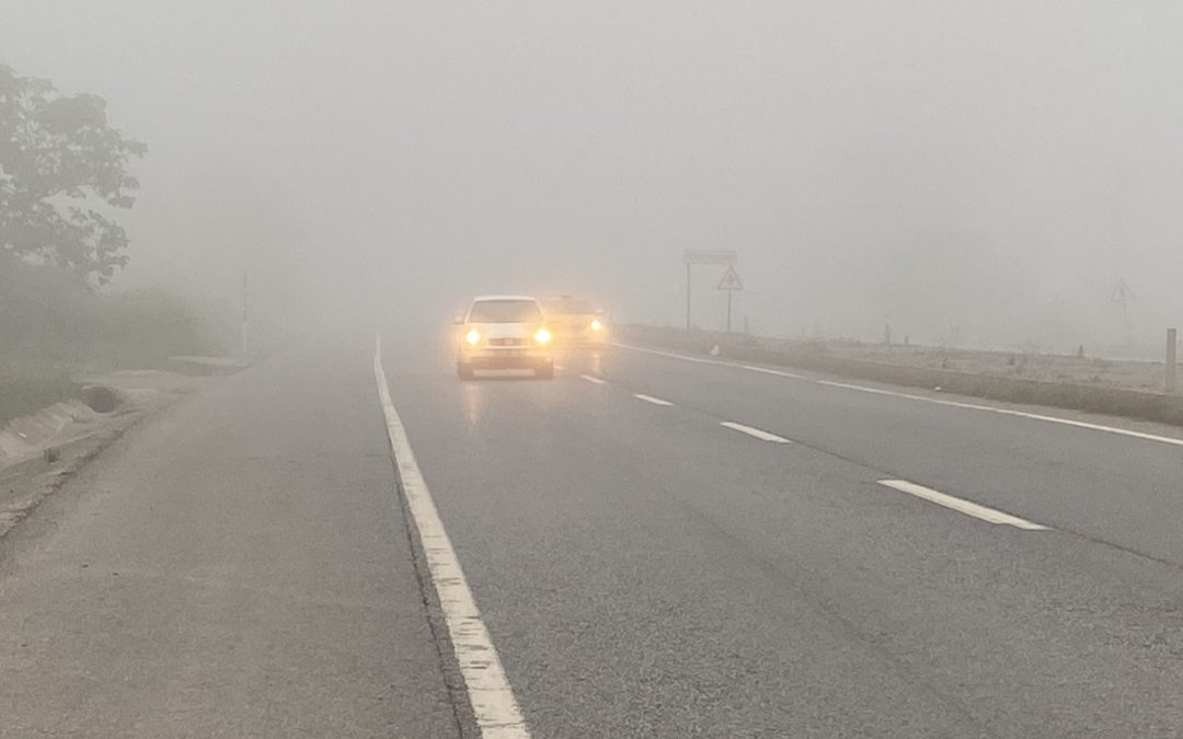 Sakarya’da Sabah Sis Etkili: Görüş Mesafesi 20 Metreye Kadar Düştü