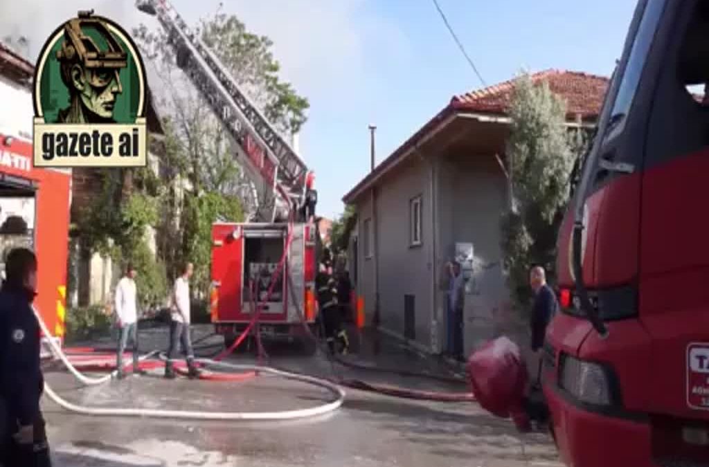 Burdur’da Depoda Çıkan Yangın Evlere Sıçradı, 2 Ev ve 1 Depo Kullanılamaz Hale Geldi